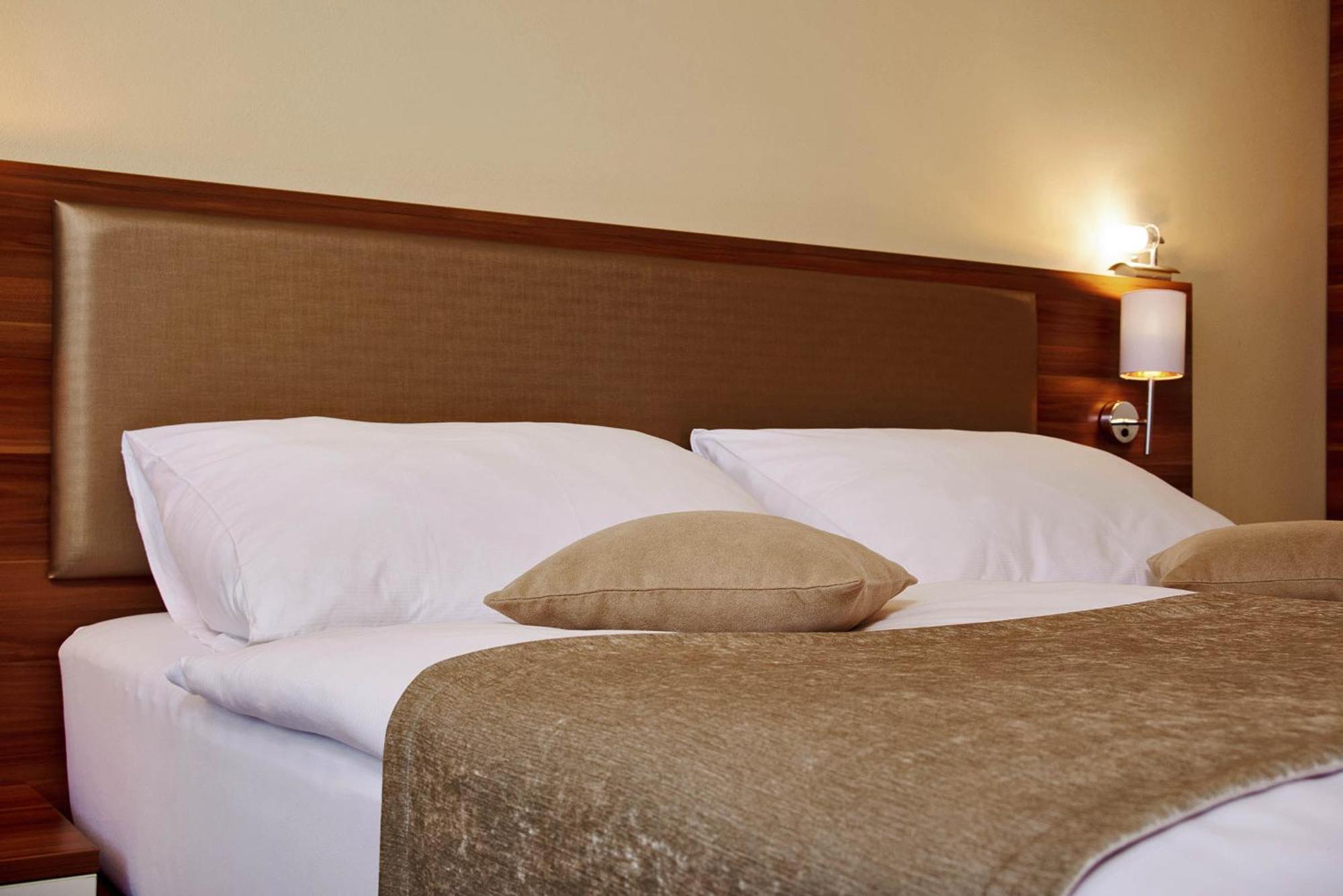 קושיצה Privilege - Empire Hotels Group מראה חיצוני תמונה