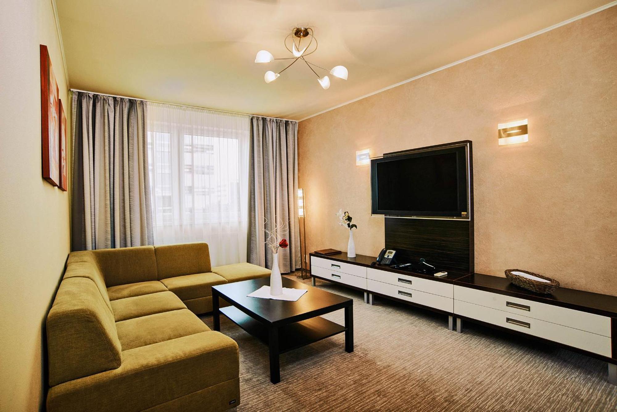 קושיצה Privilege - Empire Hotels Group מראה חיצוני תמונה